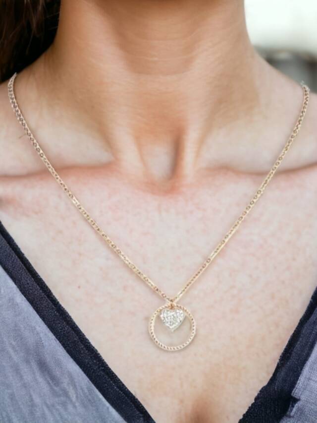 Stunning Sparkle with Style Necklace